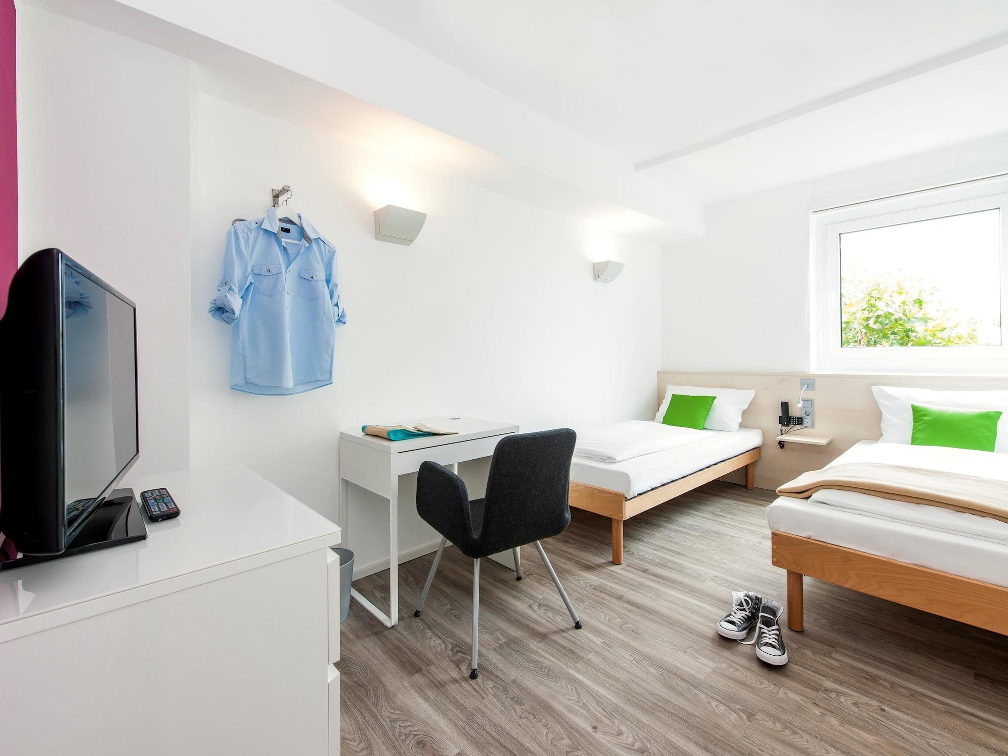 Nunohotel โคโลญ ภายนอก รูปภาพ